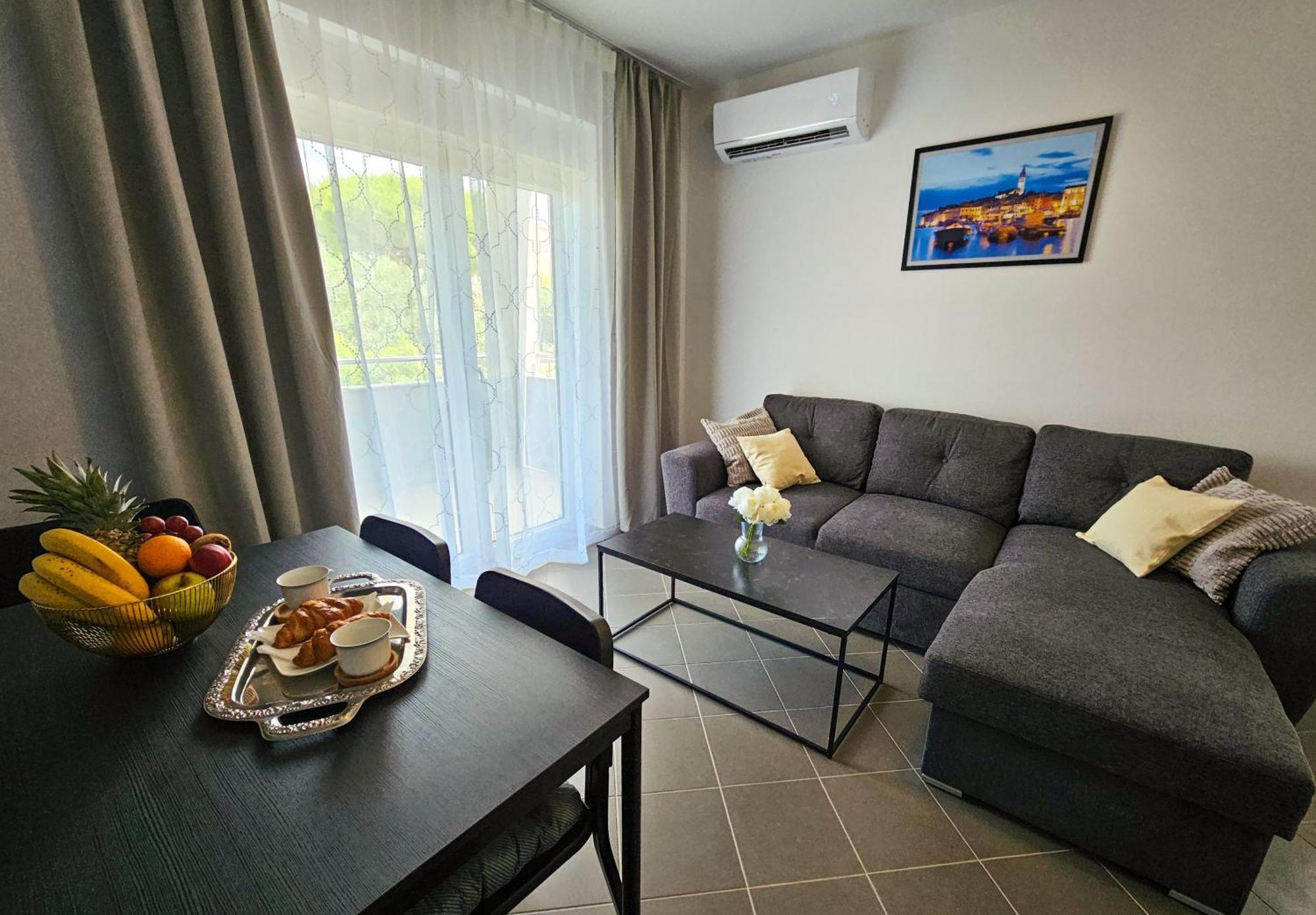 Apartments P&J Medolino Стая снимка